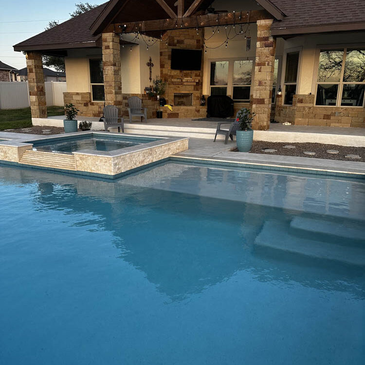 caballero_pool_la_vernia_tx_40